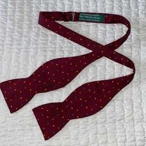 BEAU TIES LTD OF VERMONT Silk Bow Tie